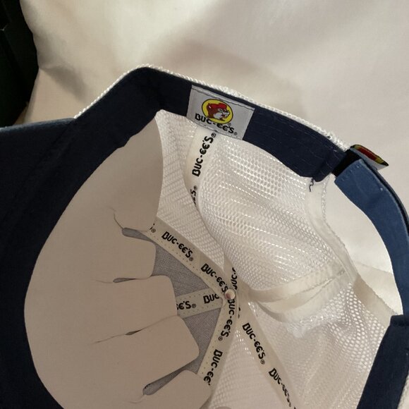 Buc-Ees Womens Embroidered Denim & Mesh Ponytail Back Trucker Hat With Floral De - Picture 5 of 5